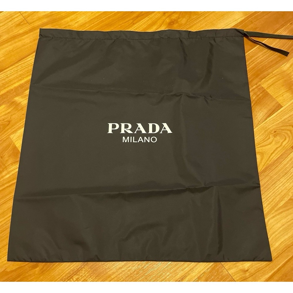 Prada‎ Dust Bag